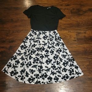 New size medium woman's dress